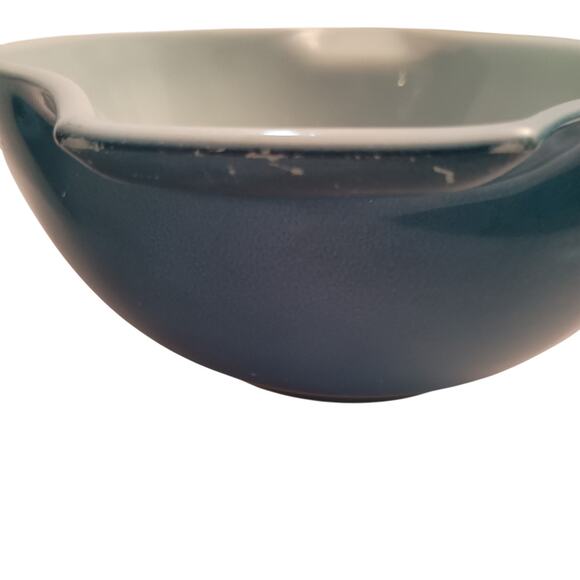 Vintage Pyrex 1.5 Quart Blue Snowflake Garland Cinderella Casserole Dish/ Bowl - Picture 7 of 9